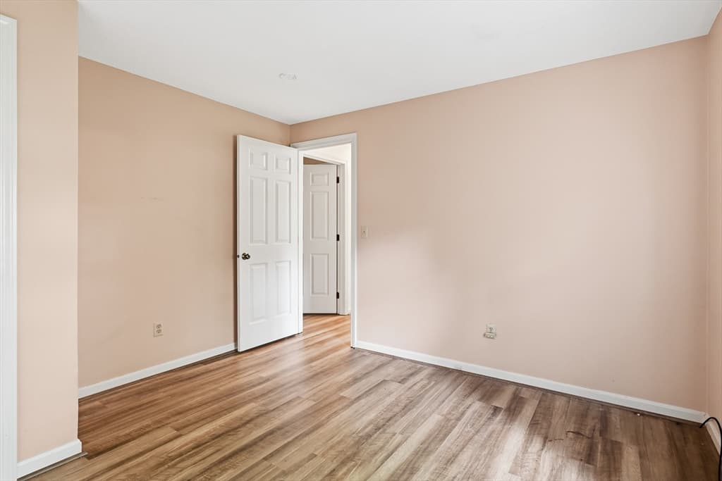 14 Florence Rd, Easthampton MA 01027 photo 27