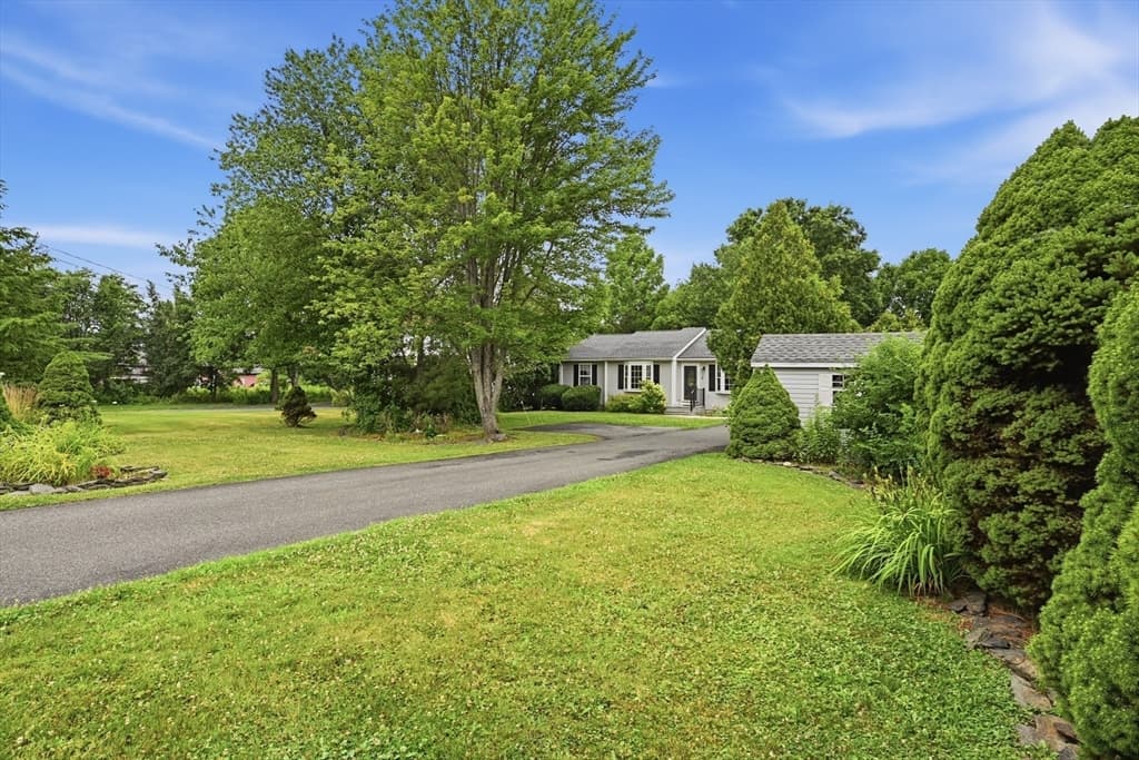 14 Florence Rd, Easthampton MA 01027 photo 6