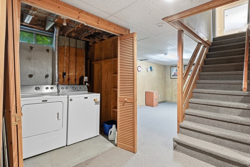14 Florence Rd, Easthampton MA 01027 photo 30
