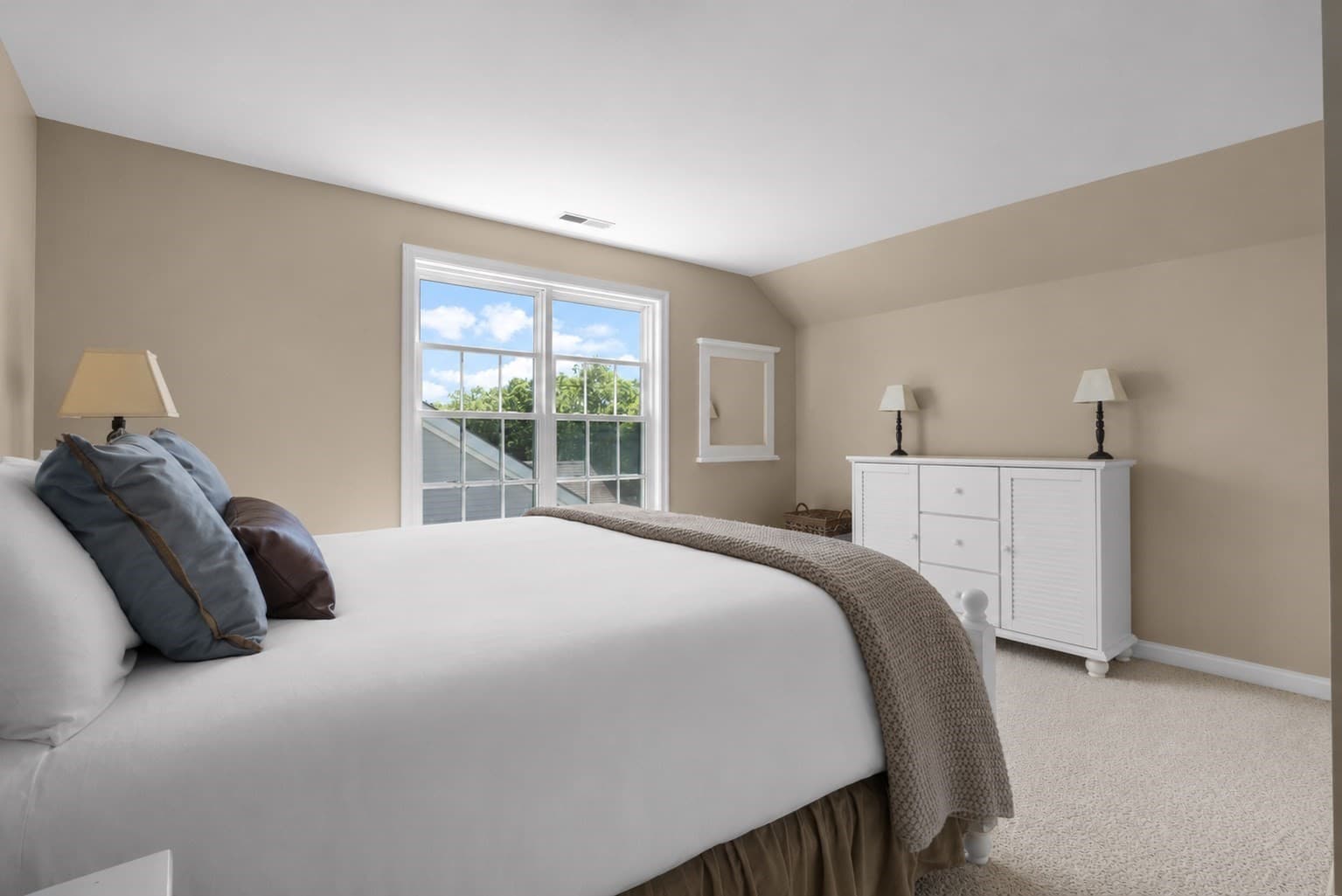 Single Family Residence at 9 Canoe Lndg, Plymouth MA 02360, photo 19 of 30