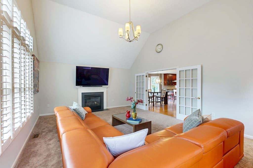 79 Summer St, Walpole MA 02071 photo 7