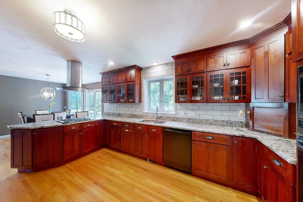 79 Summer St, Walpole MA 02071 photo 11
