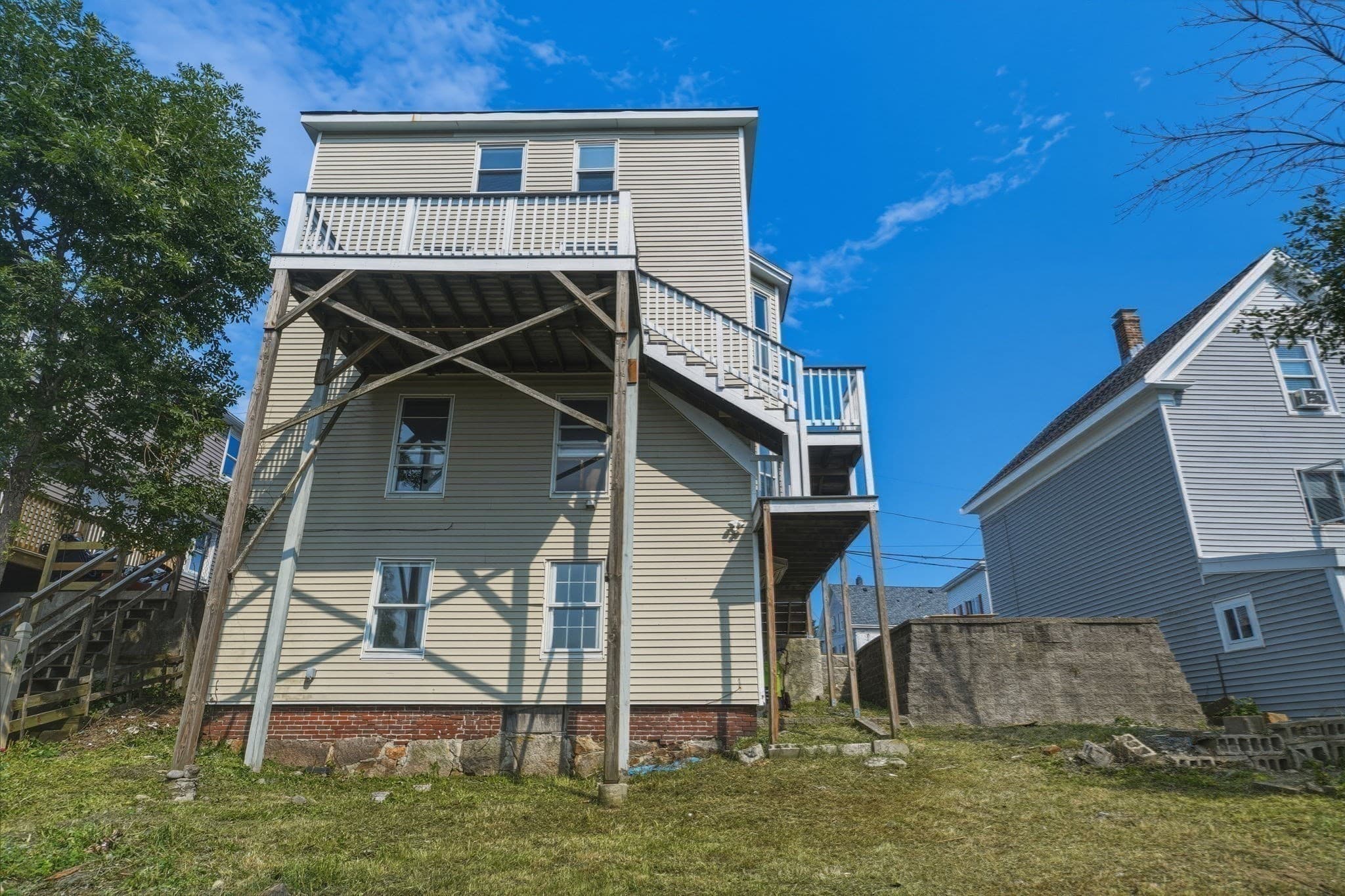 2 Family - 2 Units Up/Down at 26 Millett St, Gloucester MA 01930, Gloucester, photo 6 of 42