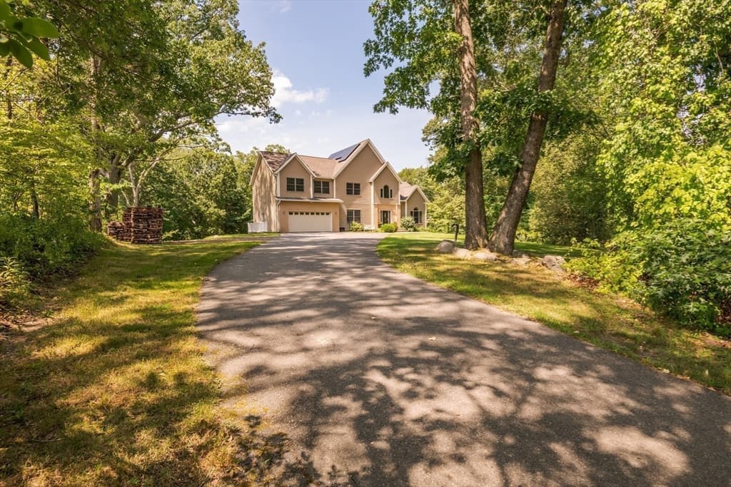 536 Newburyport Tpke, Rowley MA 01969
