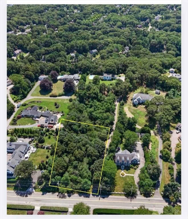 75 Warren Ave, Plymouth MA 02360