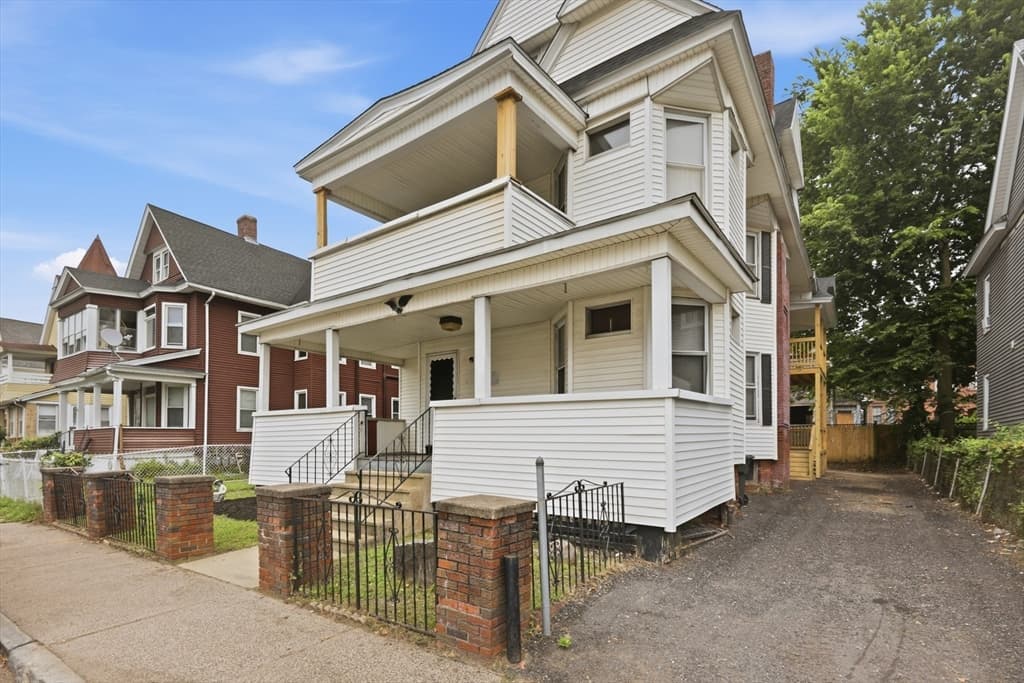 19-21 Rutledge Ave, Springfield MA 01105 photo 2