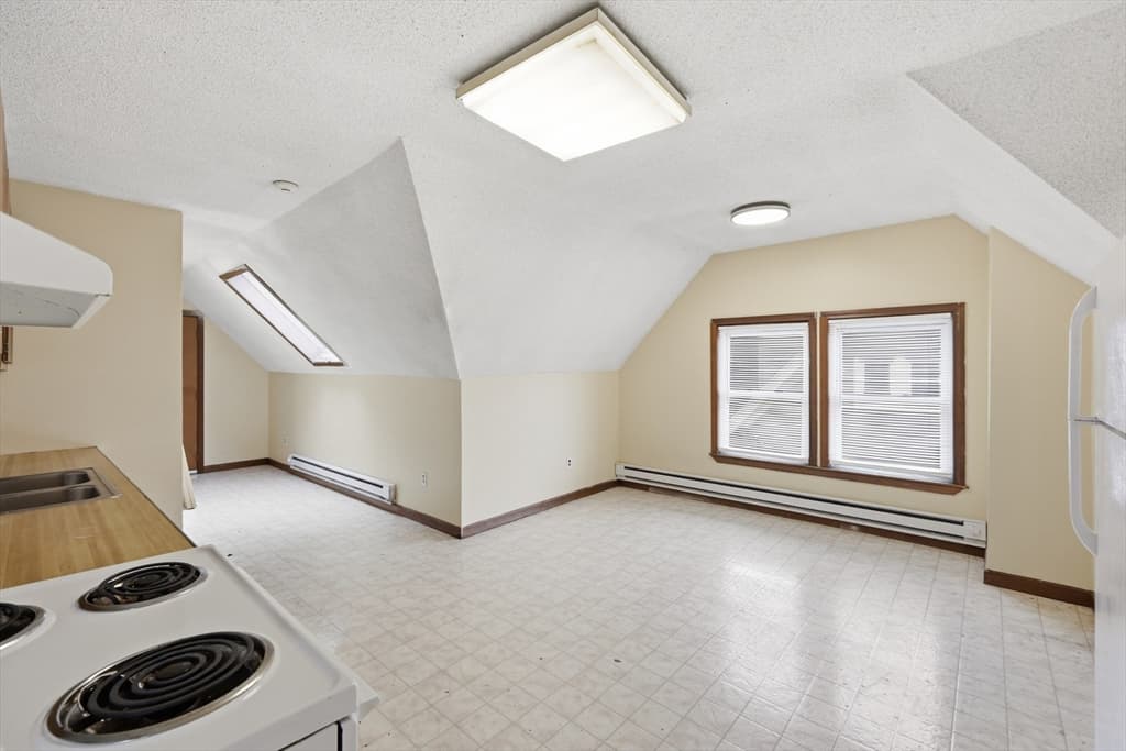 19-21 Rutledge Ave, Springfield MA 01105 photo 8