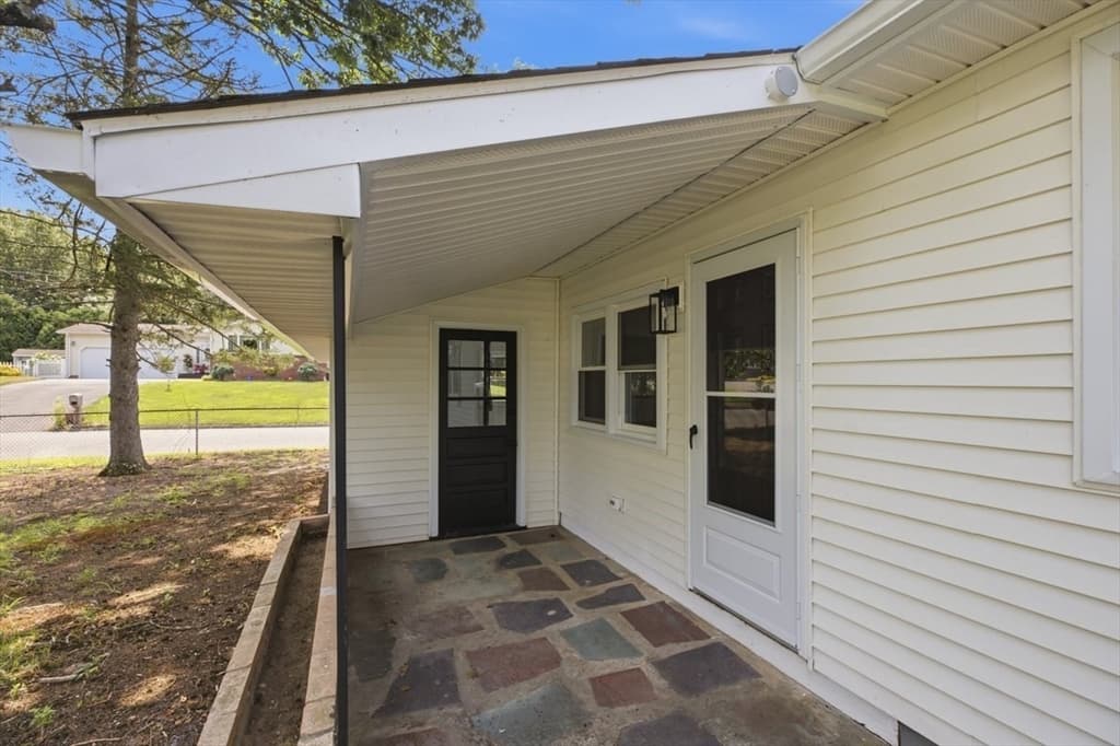 142 Olko Circle, Chicopee MA 01020 photo 38