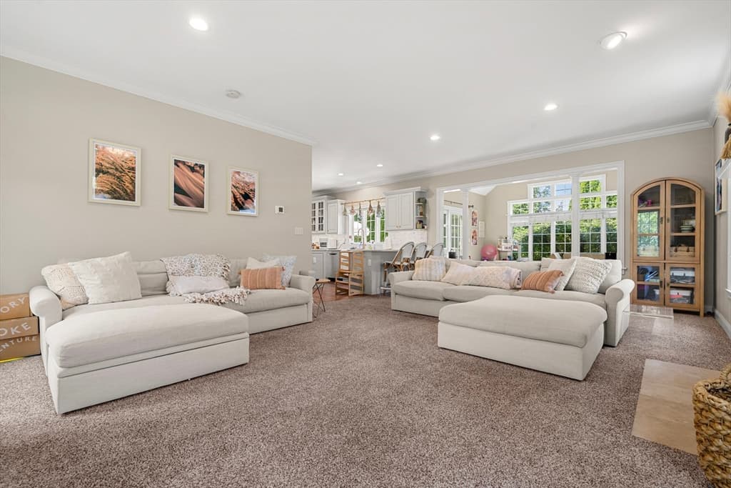 21 Leanne Drive, North Andover MA 01845 photo 9