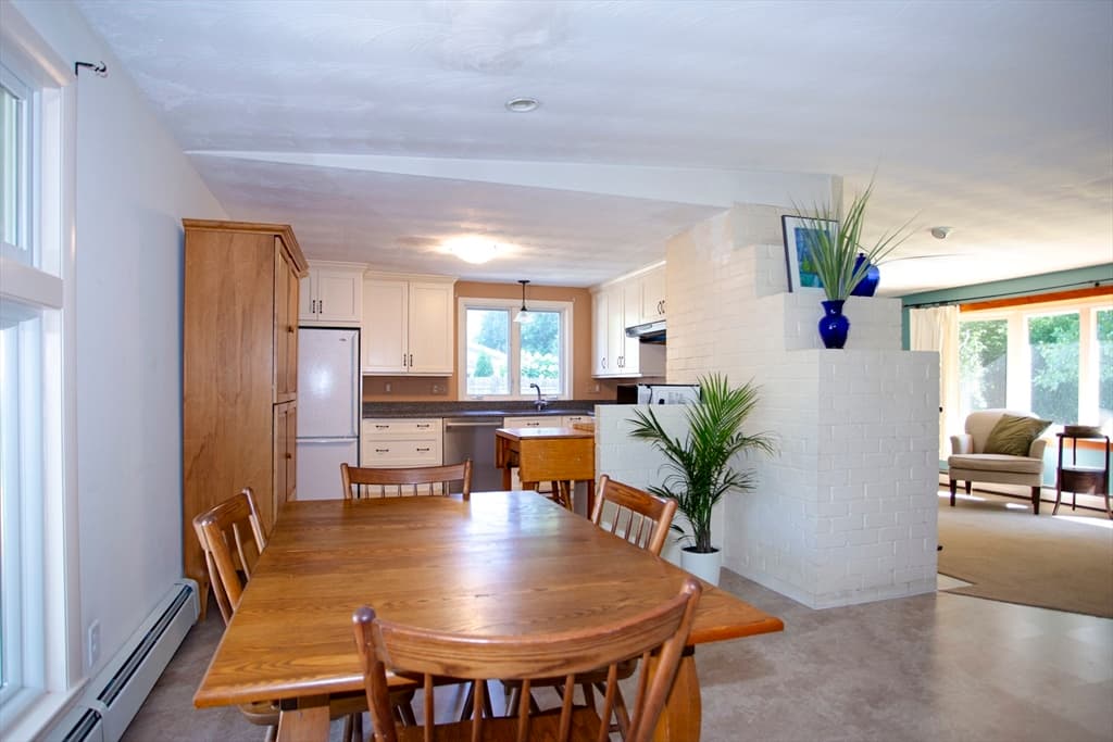 11 Mary Agnes Road, Framingham MA 01701 photo 3