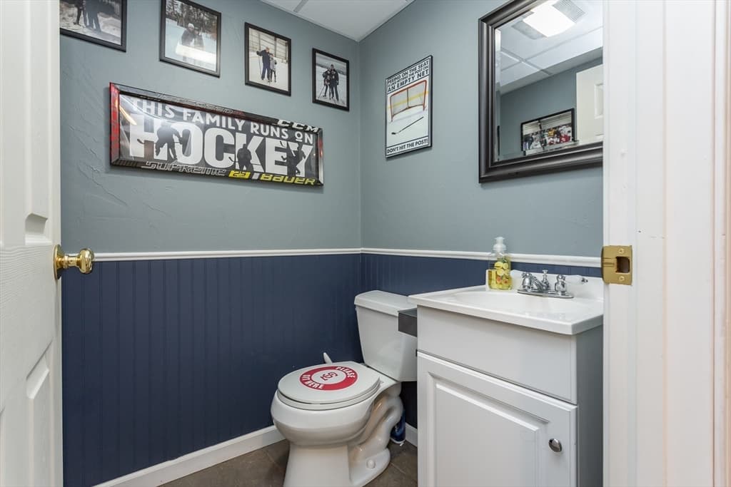 Single Family Residence at 2 Sherwood, Halifax MA 02338, Halifax, photo 26 of 40