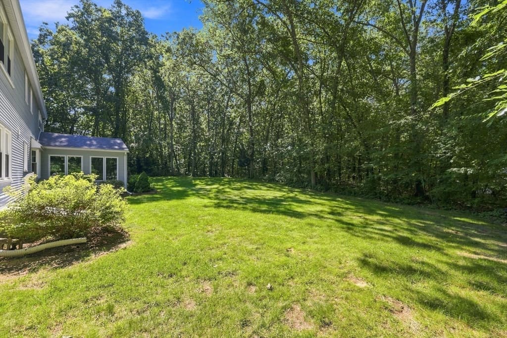 76 Mohawk Dr, Longmeadow MA 01106 photo 38