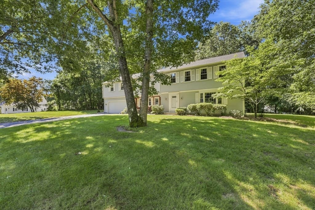 76 Mohawk Dr, Longmeadow MA 01106 photo 41