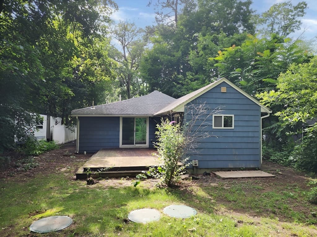 66 Lakeshore Dr, Holliston MA 01746 photo 13