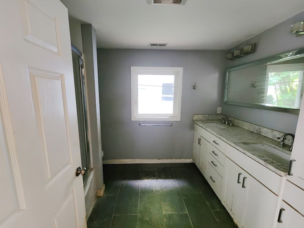 66 Lakeshore Dr, Holliston MA 01746 photo 7