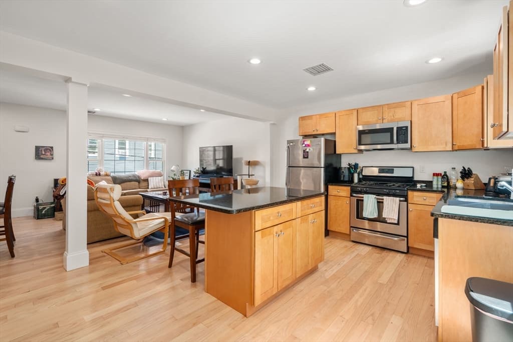 16-18-20 Plainfield St, Boston MA 02130 photo 23