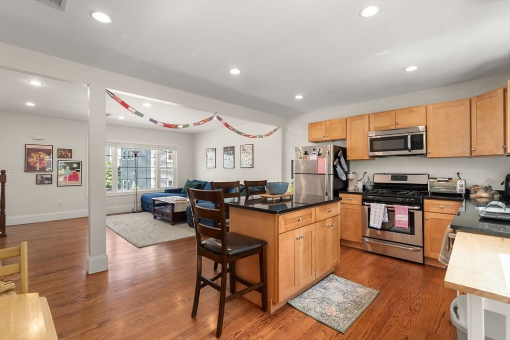 16-18-20 Plainfield St, Boston MA 02130 photo 6