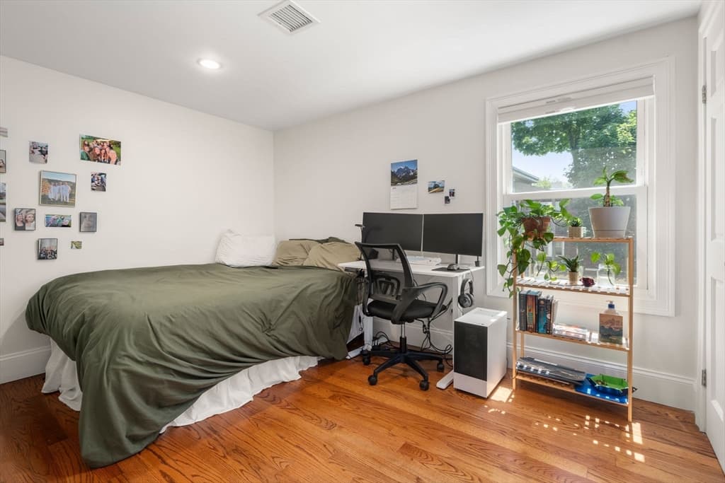 16-18-20 Plainfield St, Boston MA 02130 photo 17