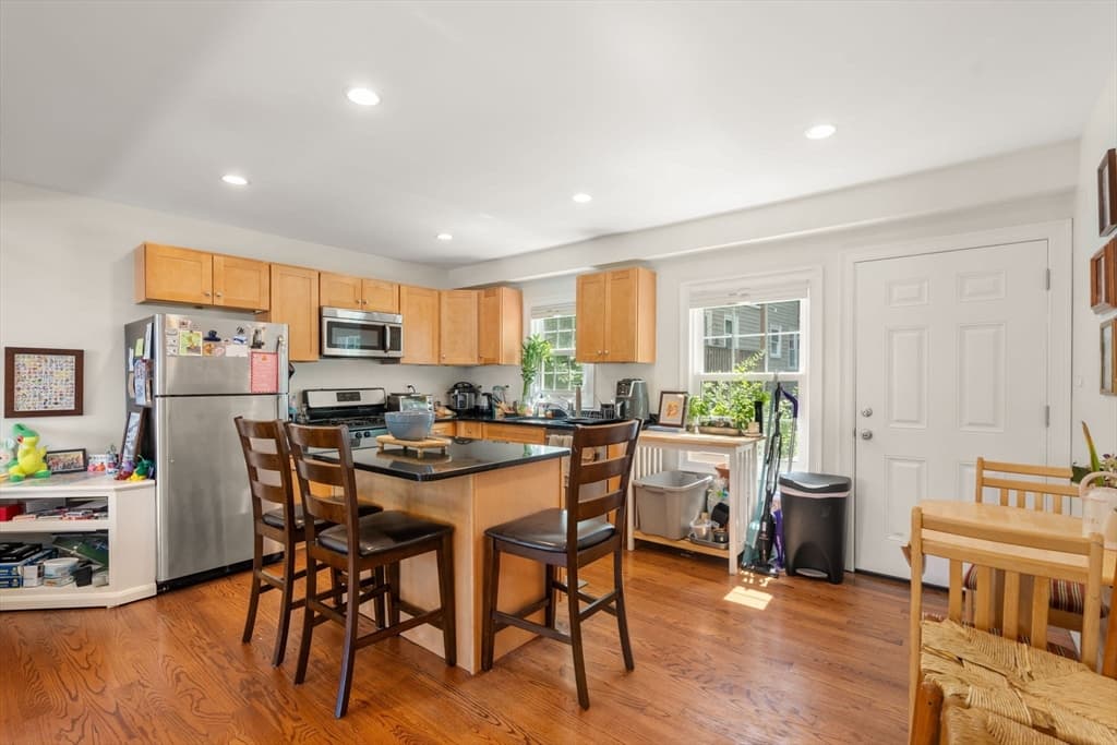 16-18-20 Plainfield St, Boston MA 02130 photo 7