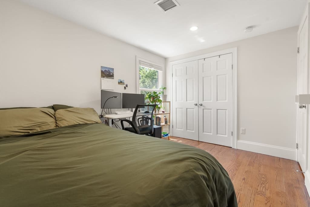 16-18-20 Plainfield St, Boston MA 02130 photo 18