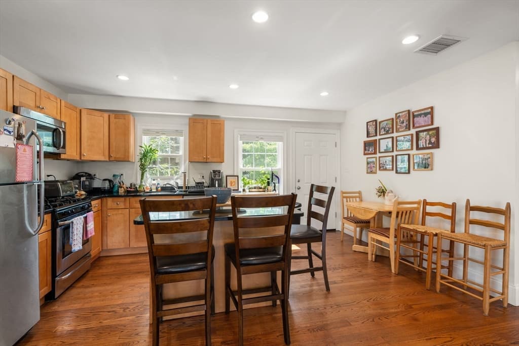 16-18-20 Plainfield St, Boston MA 02130 photo 8