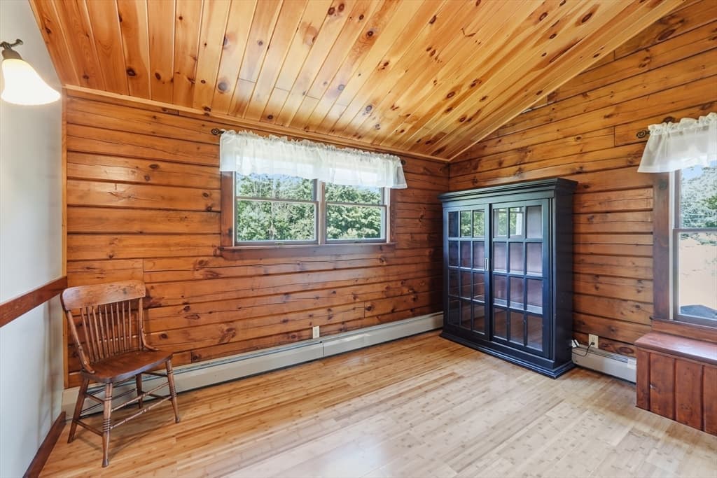 Single Family Residence at 15 Thompson Rd, Hubbardston MA 01452, Hubbardston, photo 16 of 42