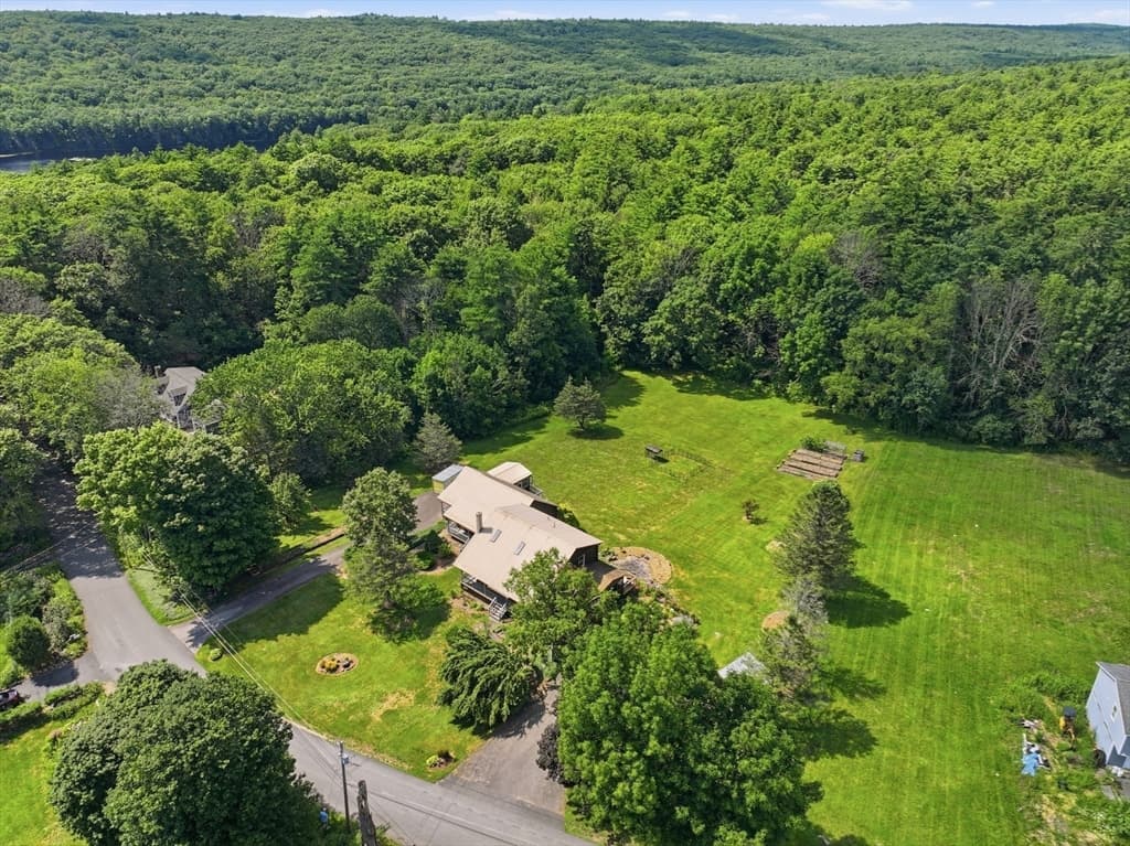 Single Family Residence at 15 Thompson Rd, Hubbardston MA 01452, Hubbardston, photo 36 of 42