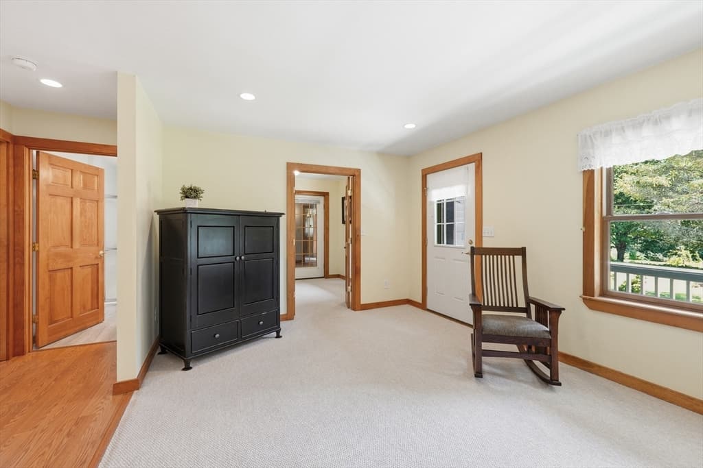 Single Family Residence at 15 Thompson Rd, Hubbardston MA 01452, Hubbardston, photo 18 of 42