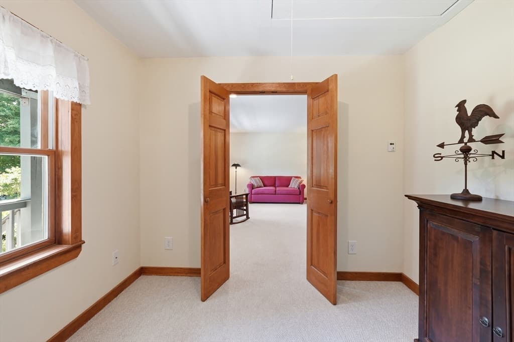 Single Family Residence at 15 Thompson Rd, Hubbardston MA 01452, Hubbardston, photo 19 of 42