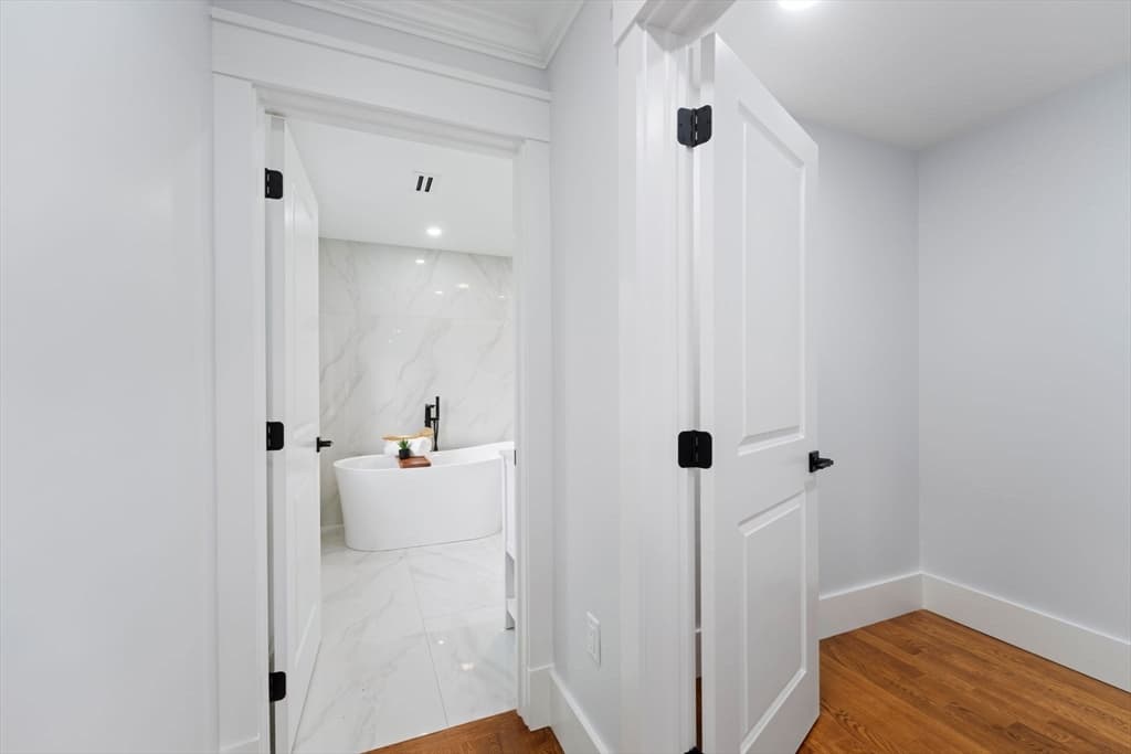 434 Sumner St, Stoughton MA 02072 photo 23