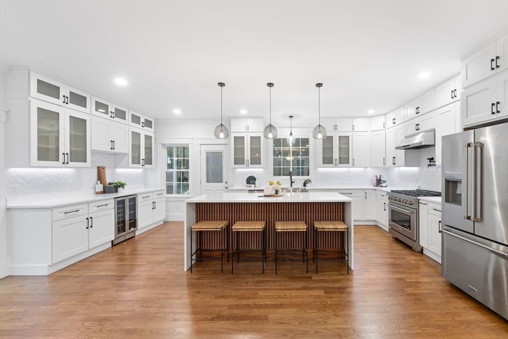 434 Sumner St, Stoughton MA 02072 photo 7