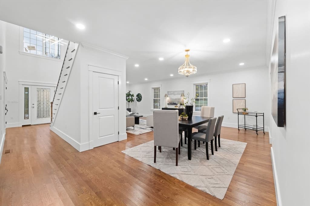 434 Sumner St, Stoughton MA 02072 photo 9