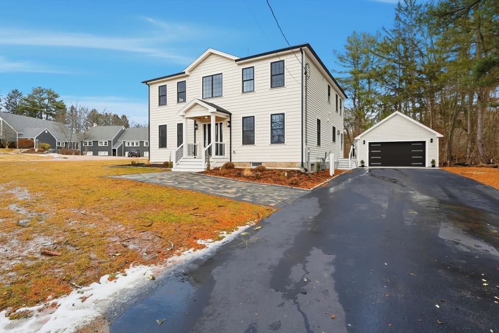 434 Sumner St, Stoughton MA 02072 photo 18
