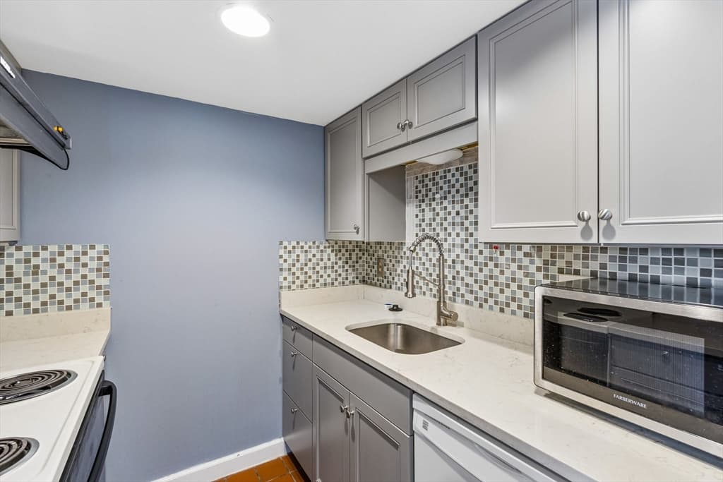 33 Brainerd Rd # 109, Boston MA 02134 photo 23