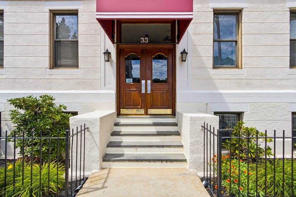 33 Brainerd Rd # 109, Boston MA 02134 photo 5
