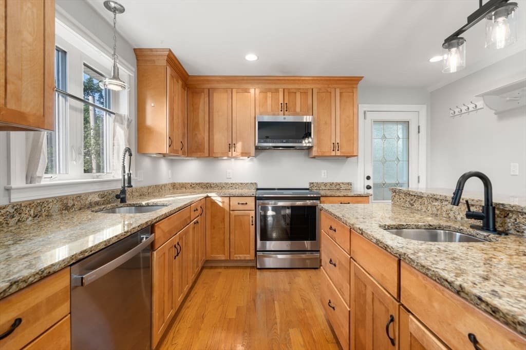 8 Concord Terrace # 8, Framingham MA 01702 photo 11