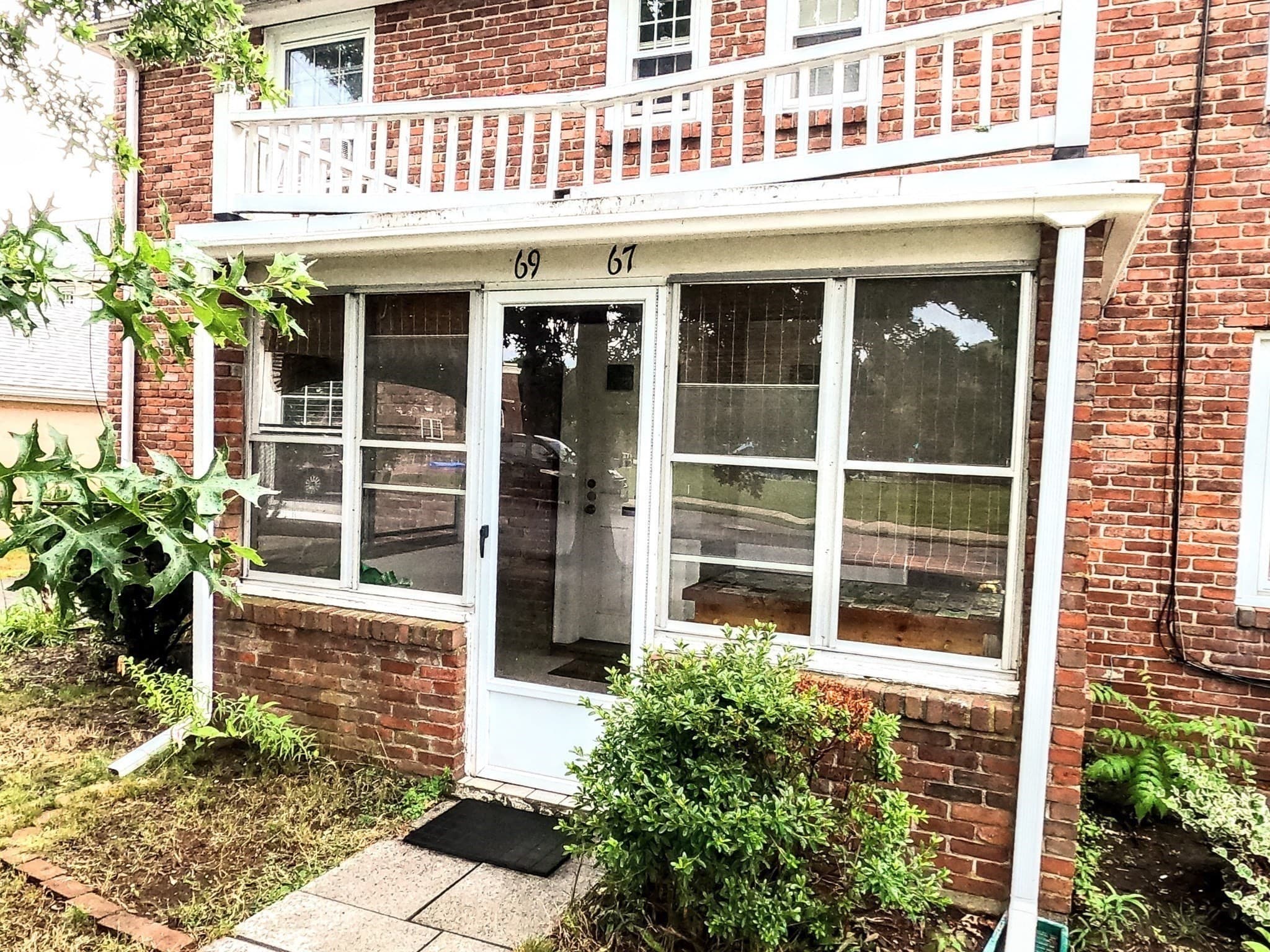 2 Family - 2 Units Side by Side at 67-69 York Ave, Watertown MA 02472, Watertown, photo 13 of 42