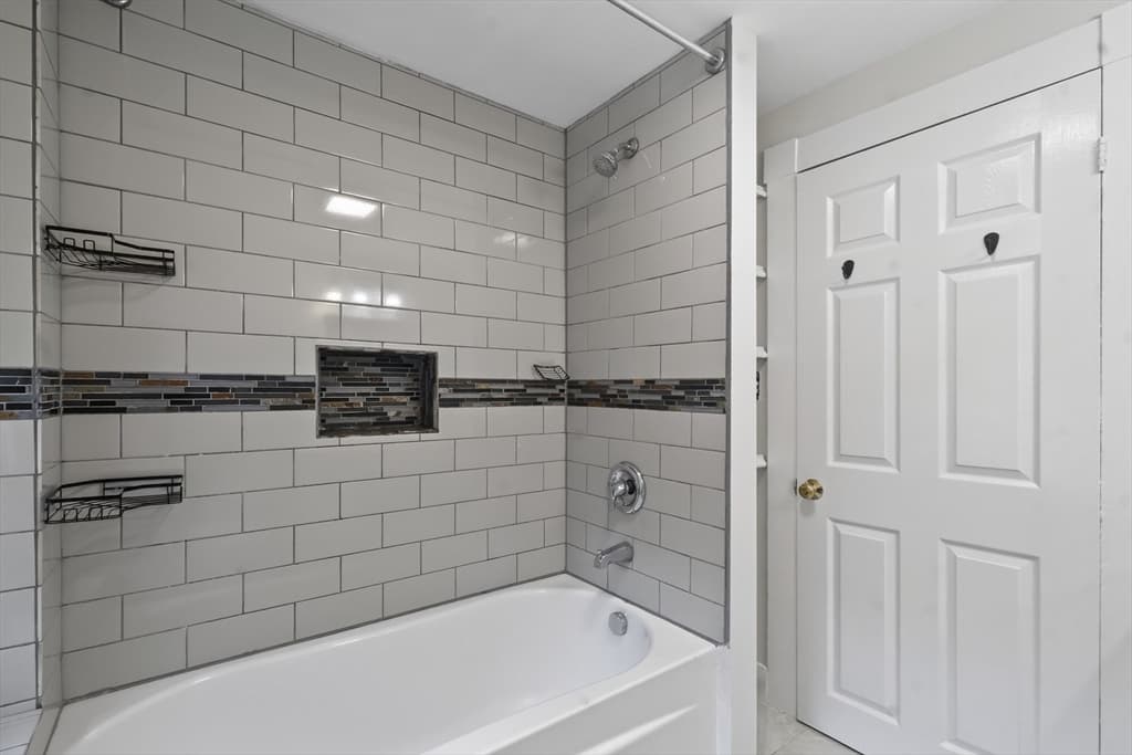 33 Pierpont St, Peabody MA 01960 photo 19