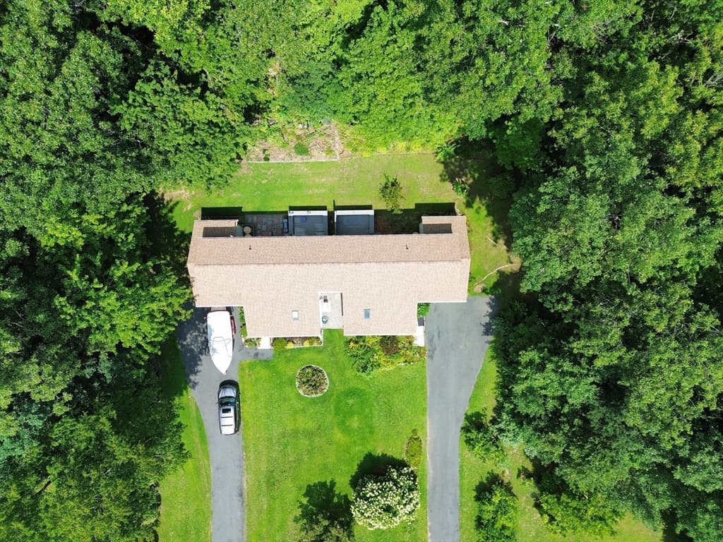 5 Meadow Oak Ln # B, Deerfield MA 01373 photo 23
