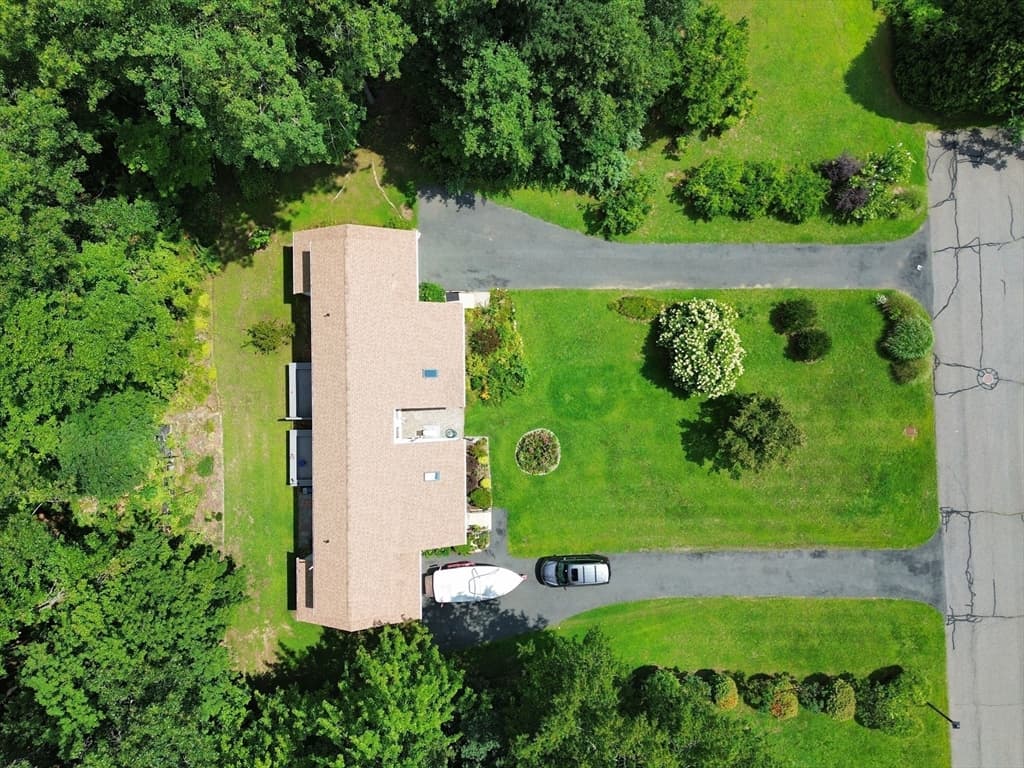 5 Meadow Oak Ln # B, Deerfield MA 01373 photo 24