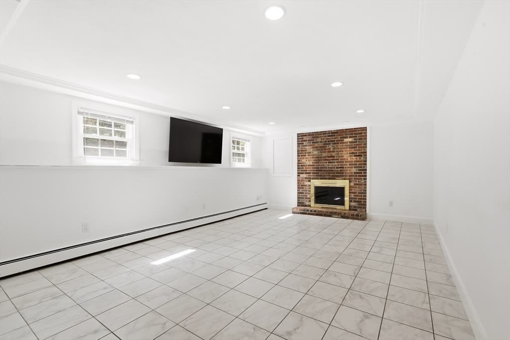110 Thornberry Road, Winchester MA 01890 photo 22