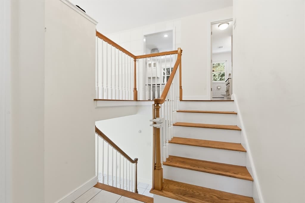 110 Thornberry Road, Winchester MA 01890 photo 20
