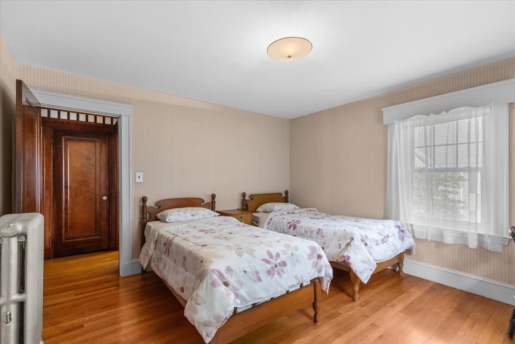 22 Gleason St, Medford MA 02155 photo 23