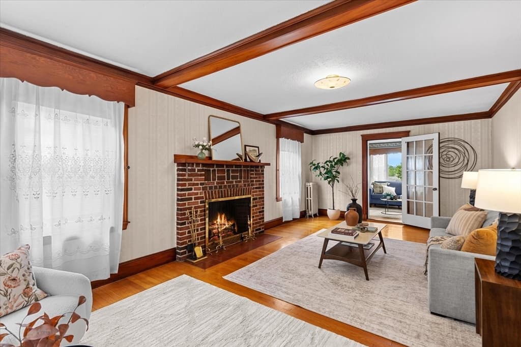 22 Gleason St, Medford MA 02155 photo 5