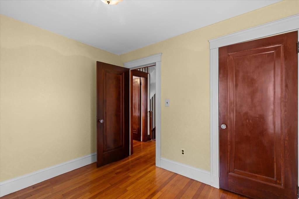 22 Gleason St, Medford MA 02155 photo 24