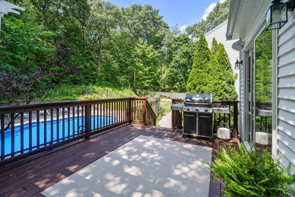 66 Glenview St, Upton MA 01568 photo 33