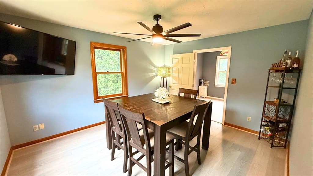 14 Indian Ridge Dr, Leominster MA 01453 photo 6