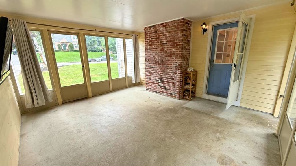 14 Indian Ridge Dr, Leominster MA 01453 photo 17
