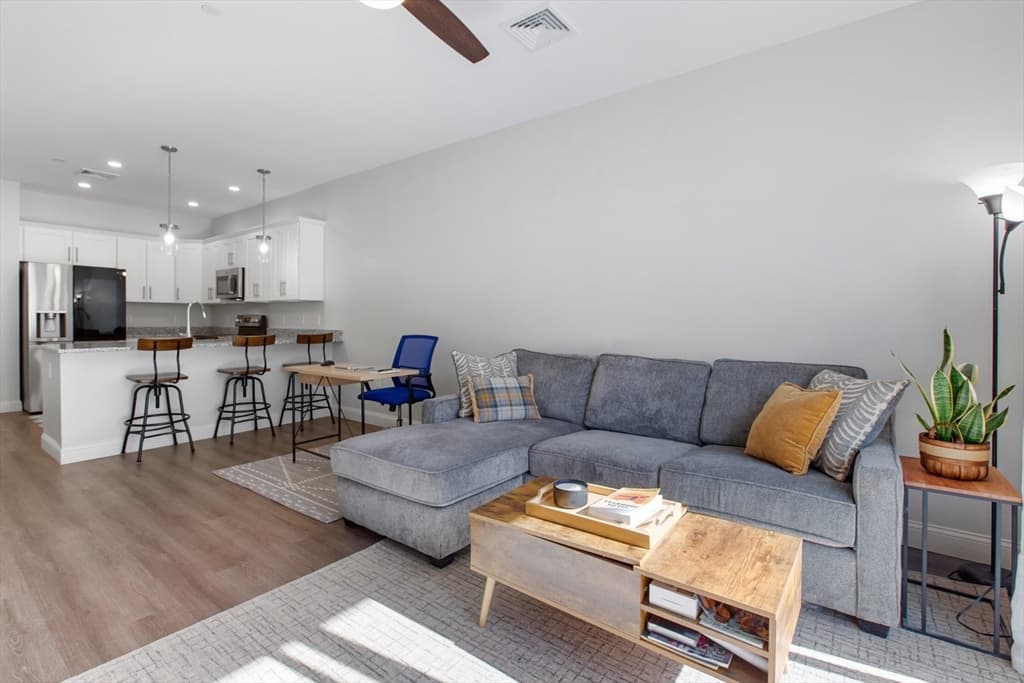 3211 Briarwood Village # 3211, Clinton MA 01510 photo 10