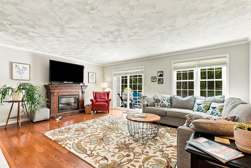 61 Godfrey Ln # 61, Milford MA 01757 photo 17